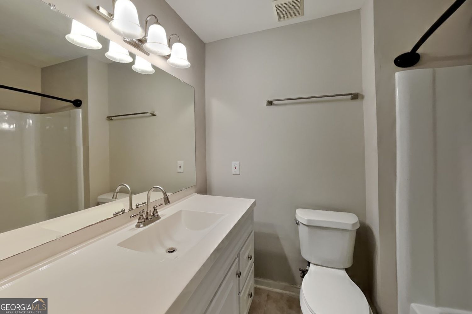 3346 Hickory Bluff Drive Property Photo 16