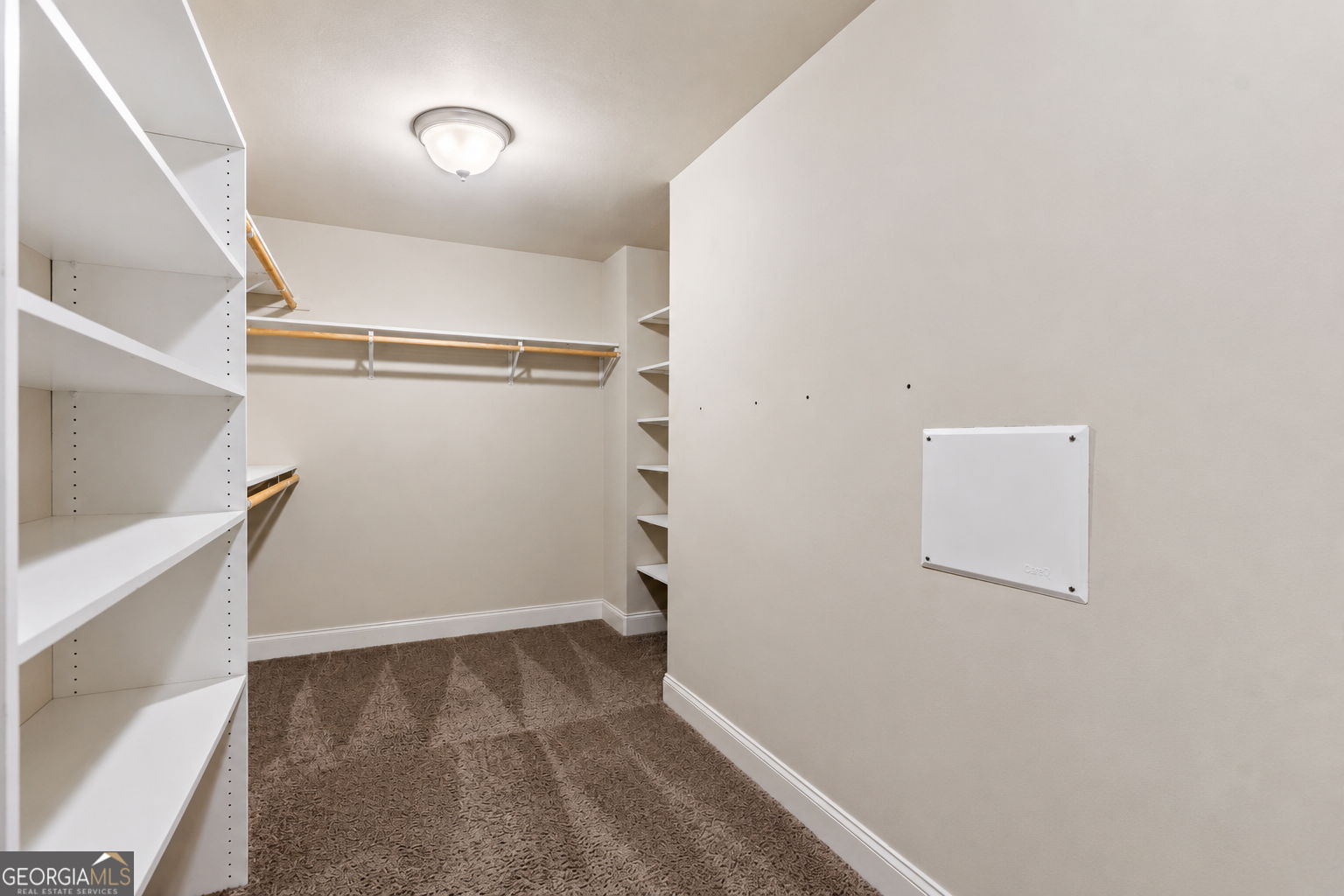 206 Red Hawk Point Property Photo 40