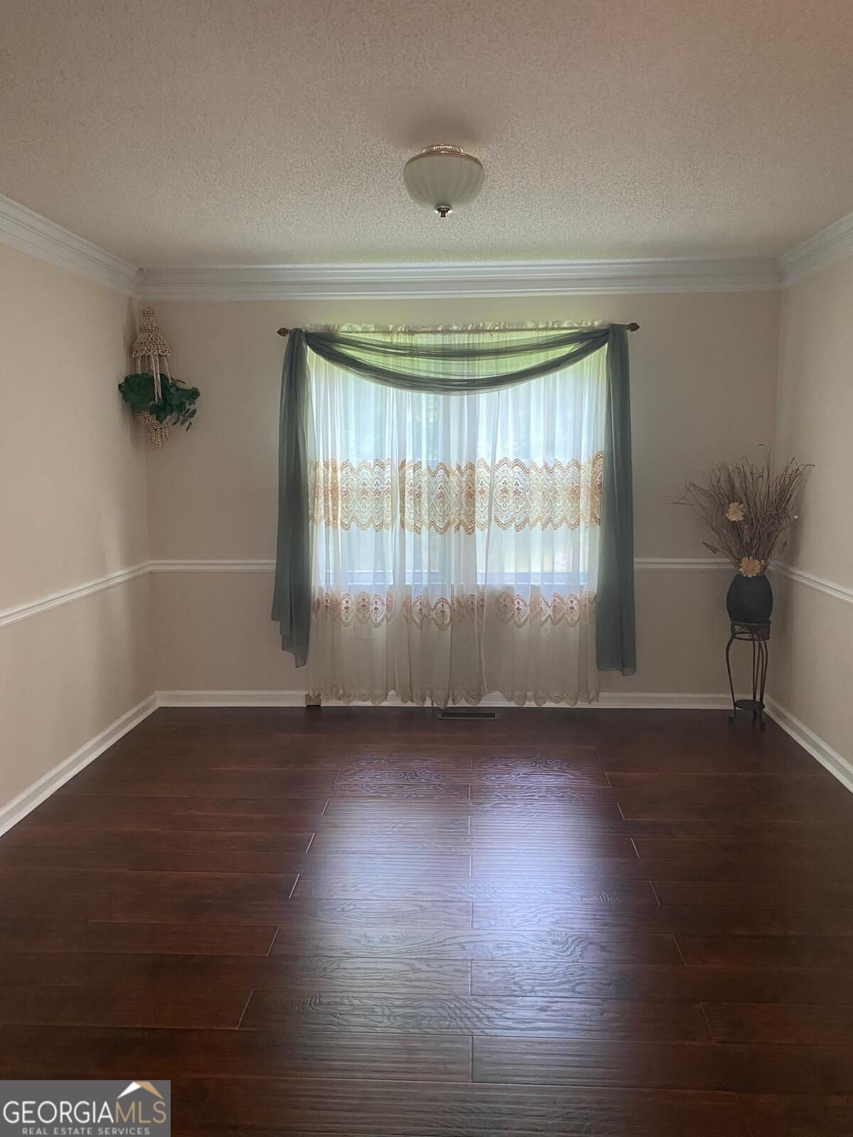 285 Mosby Woods Drive Property Photo 14