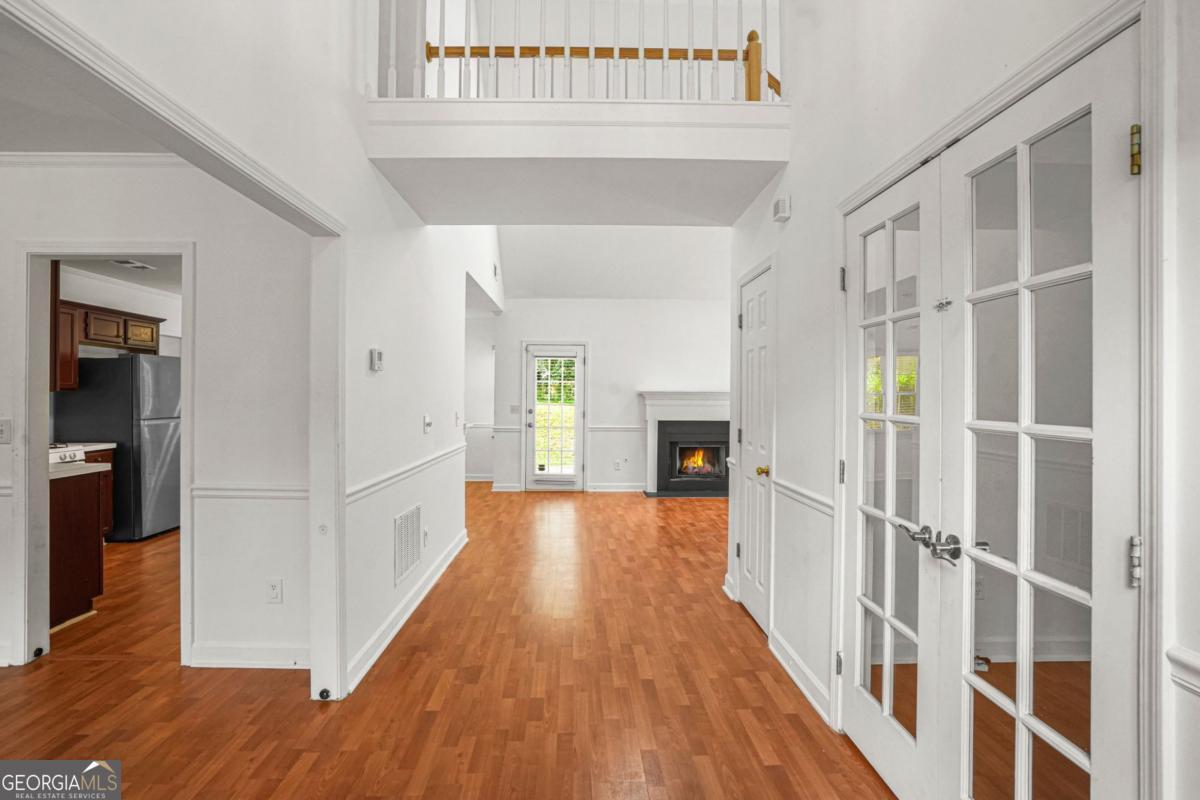 909 Michael Lee Way Property Photo 3