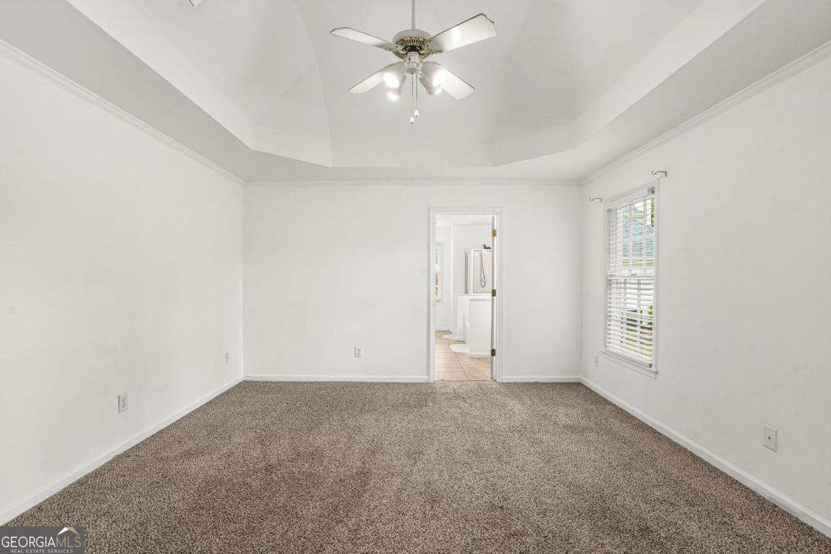 909 Michael Lee Way Property Photo 17