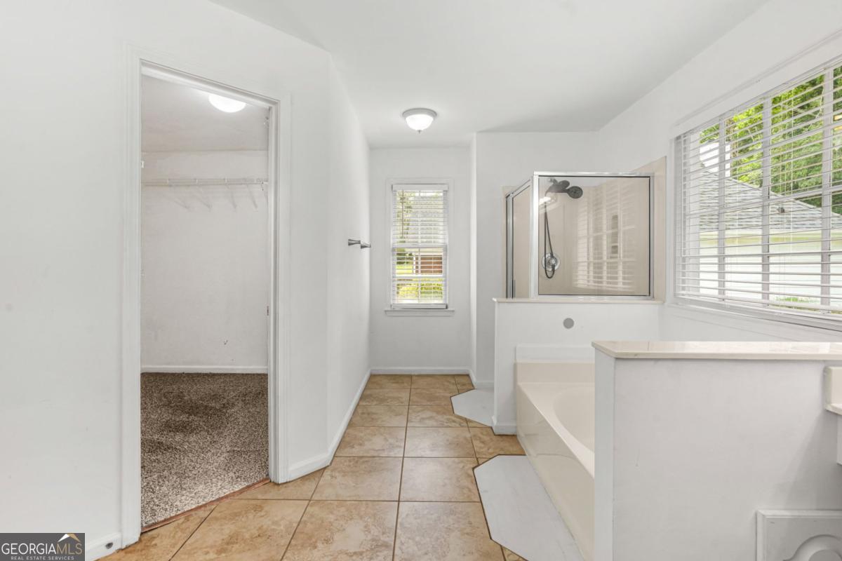 909 Michael Lee Way Property Photo 20