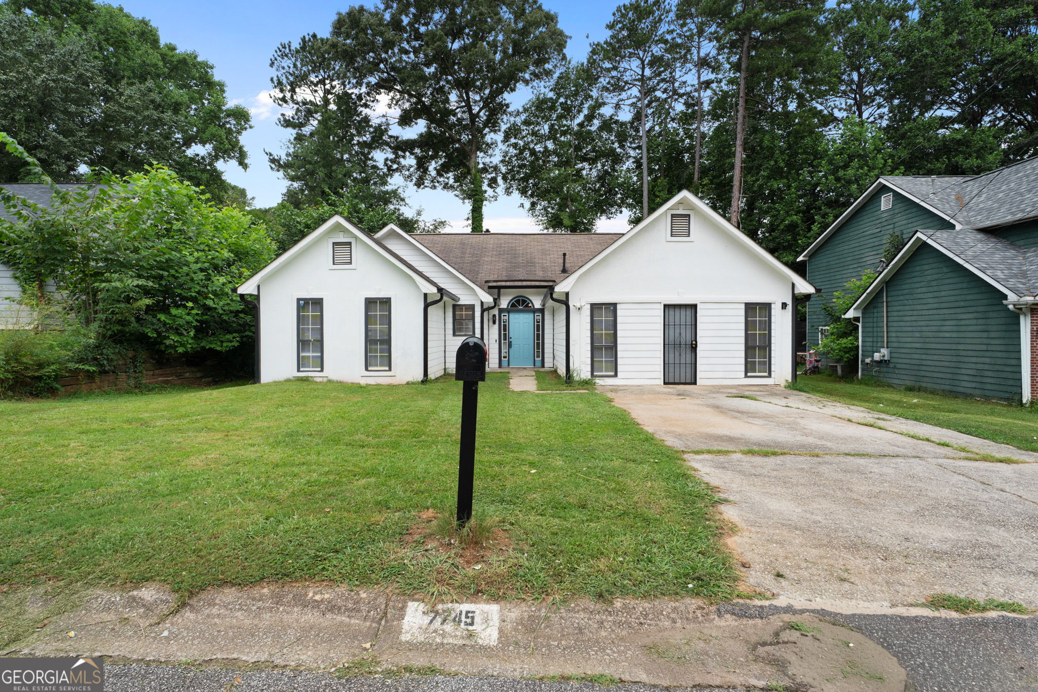 7745 Antebellum Lane Property Photo 2