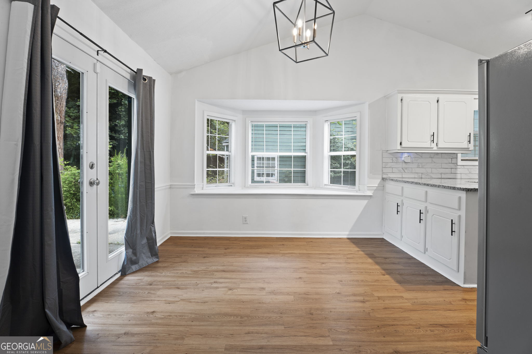 7745 Antebellum Lane Property Photo 8