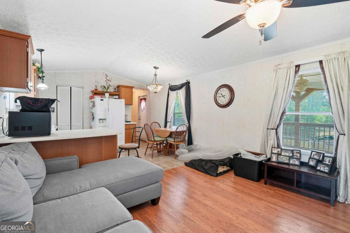 200 Possum Point Drive Property Photo 11