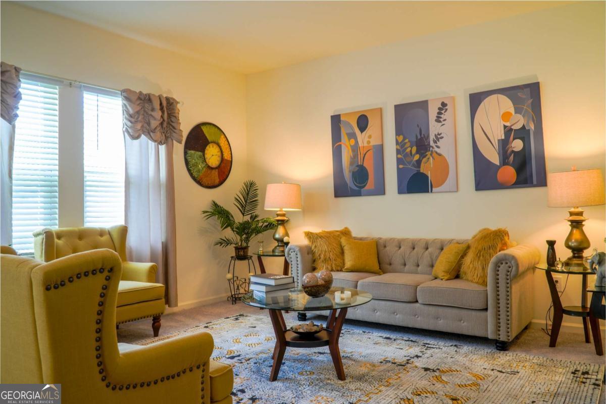 145 Bantry Way Property Photo 4