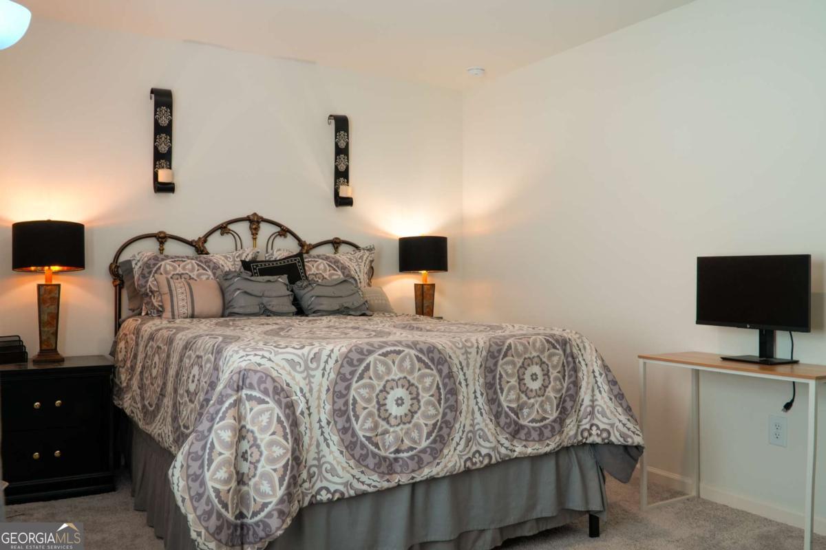 145 Bantry Way Property Photo 20