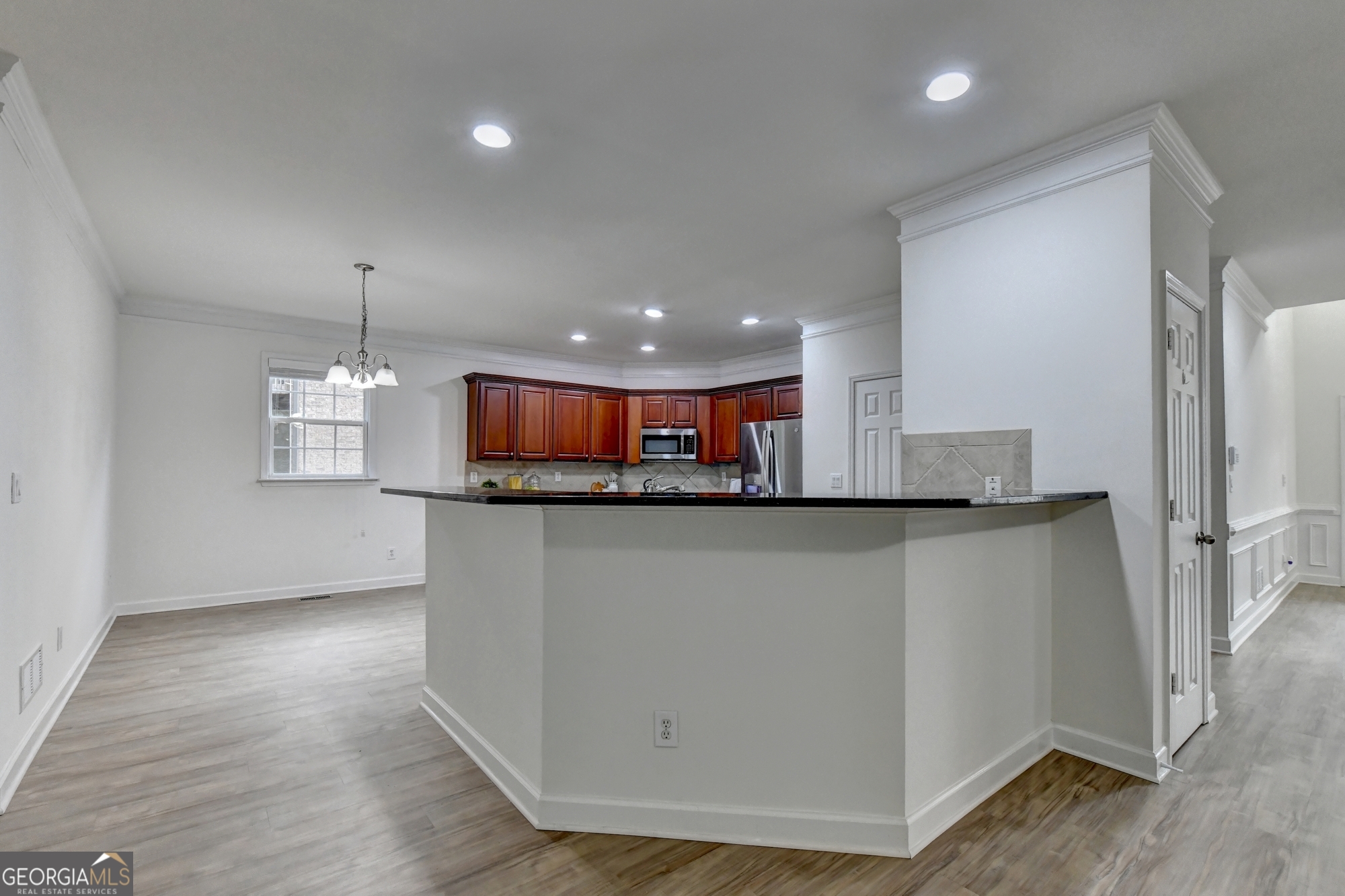 2511 Royston Drive Property Photo 27