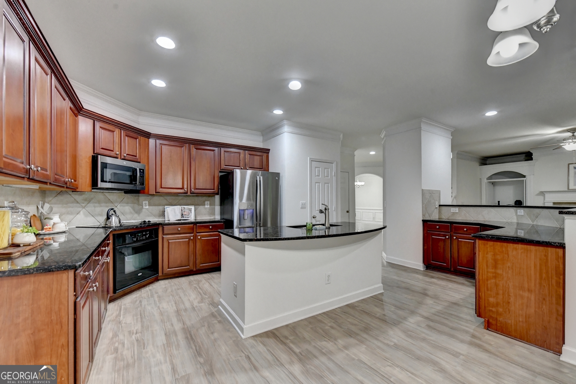 2511 Royston Drive Property Photo 29