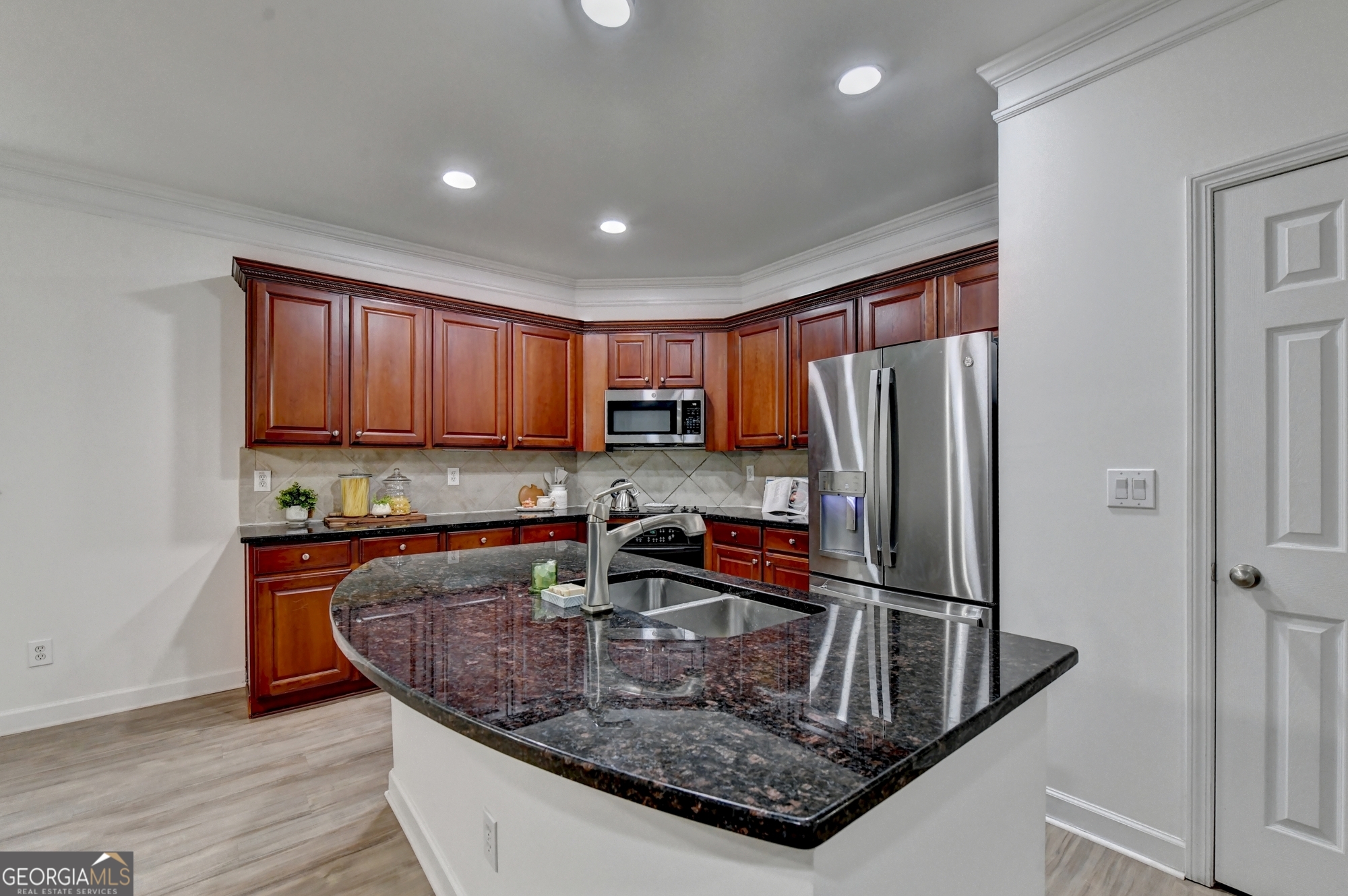 2511 Royston Drive Property Photo 35