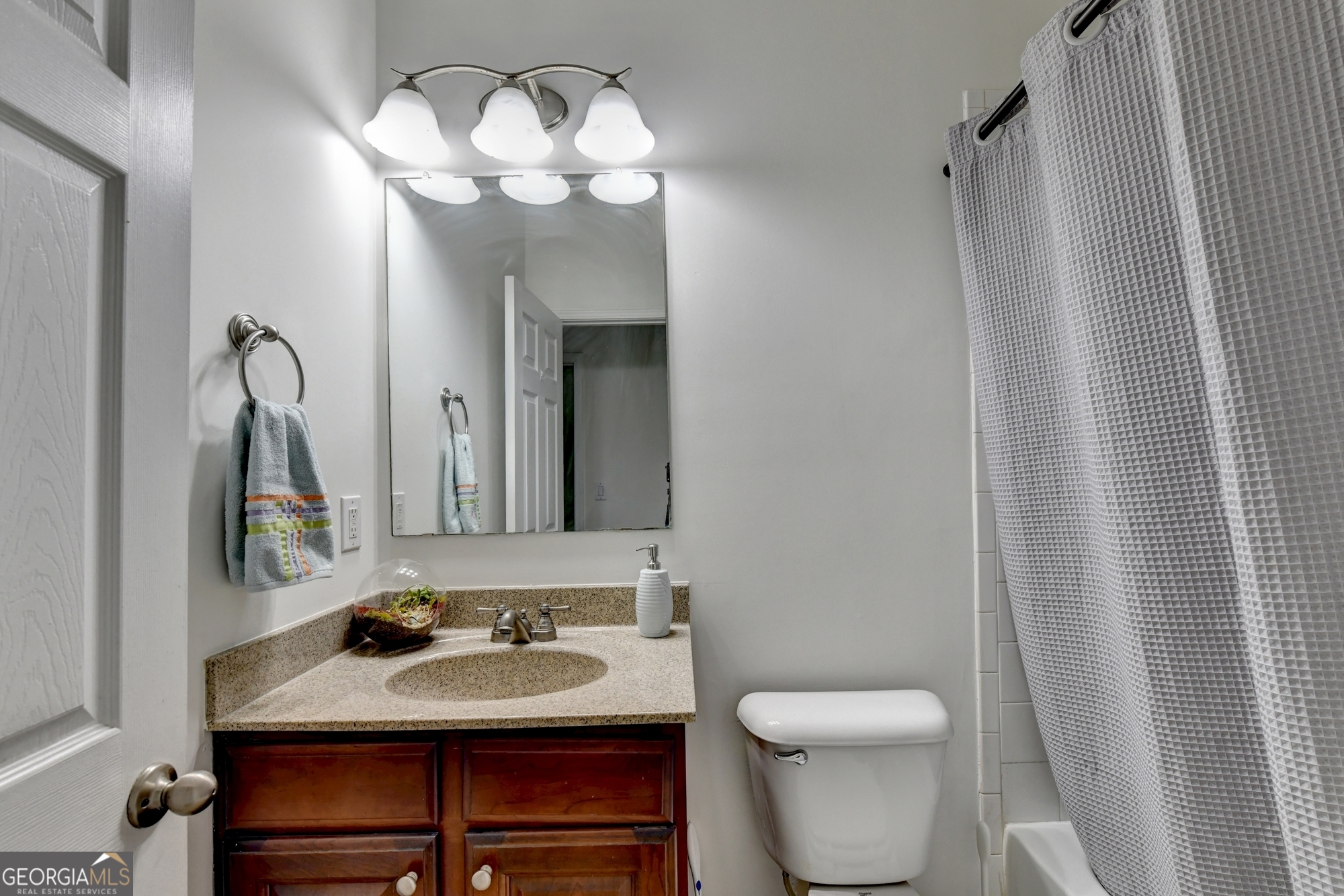 2511 Royston Drive Property Photo 40