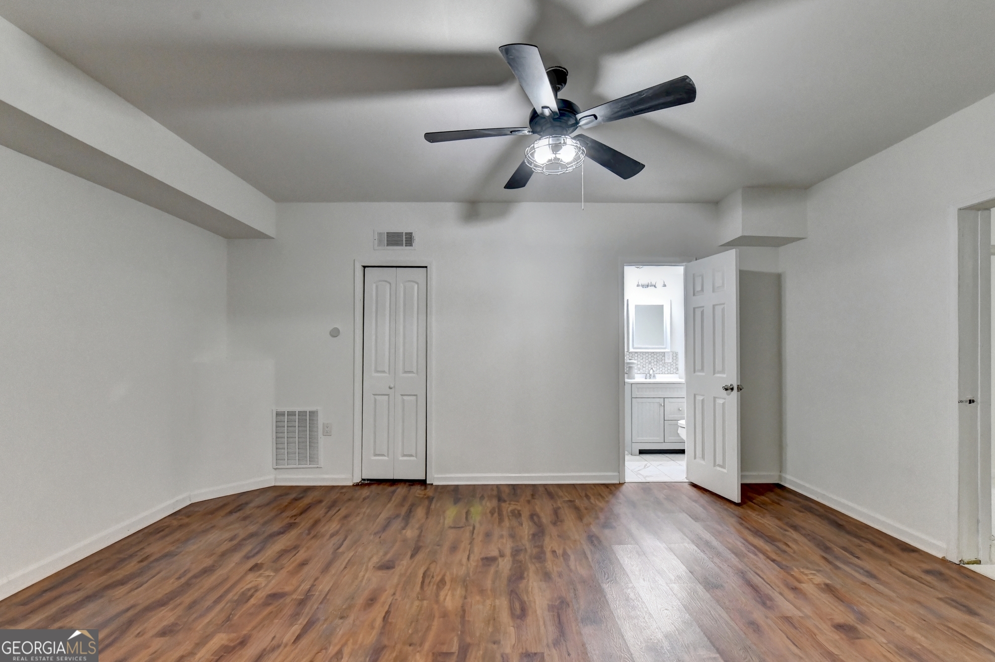2511 Royston Drive Property Photo 75