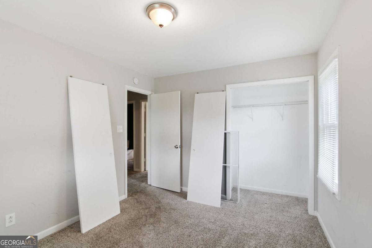 2442 Wakefield Cove Property Photo 19