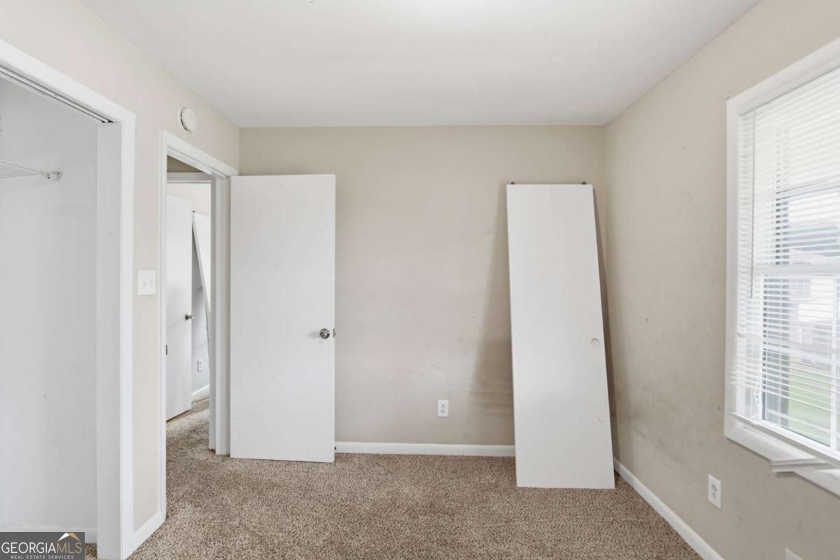2442 Wakefield Cove Property Photo 22
