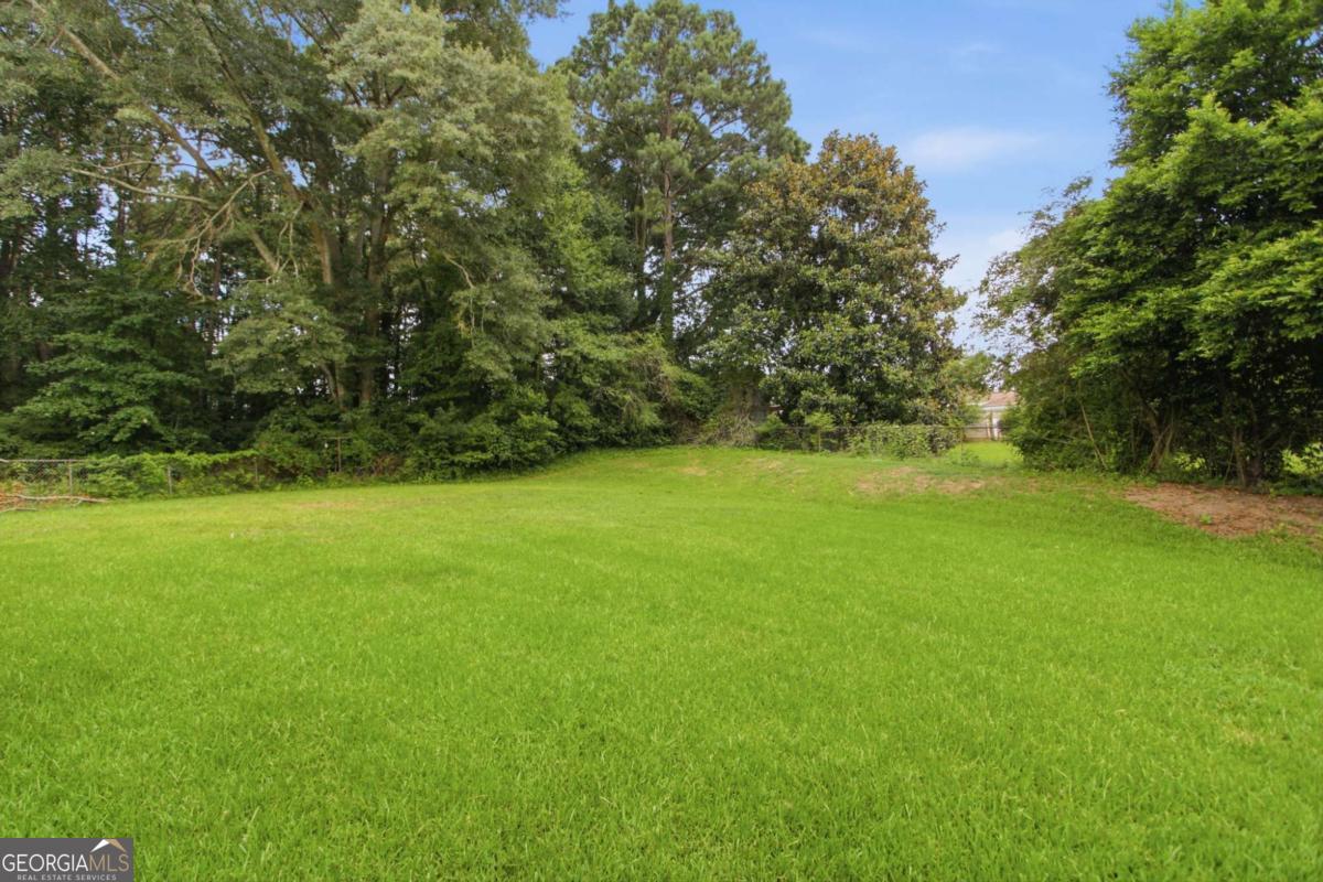 2442 Wakefield Cove Property Photo 35