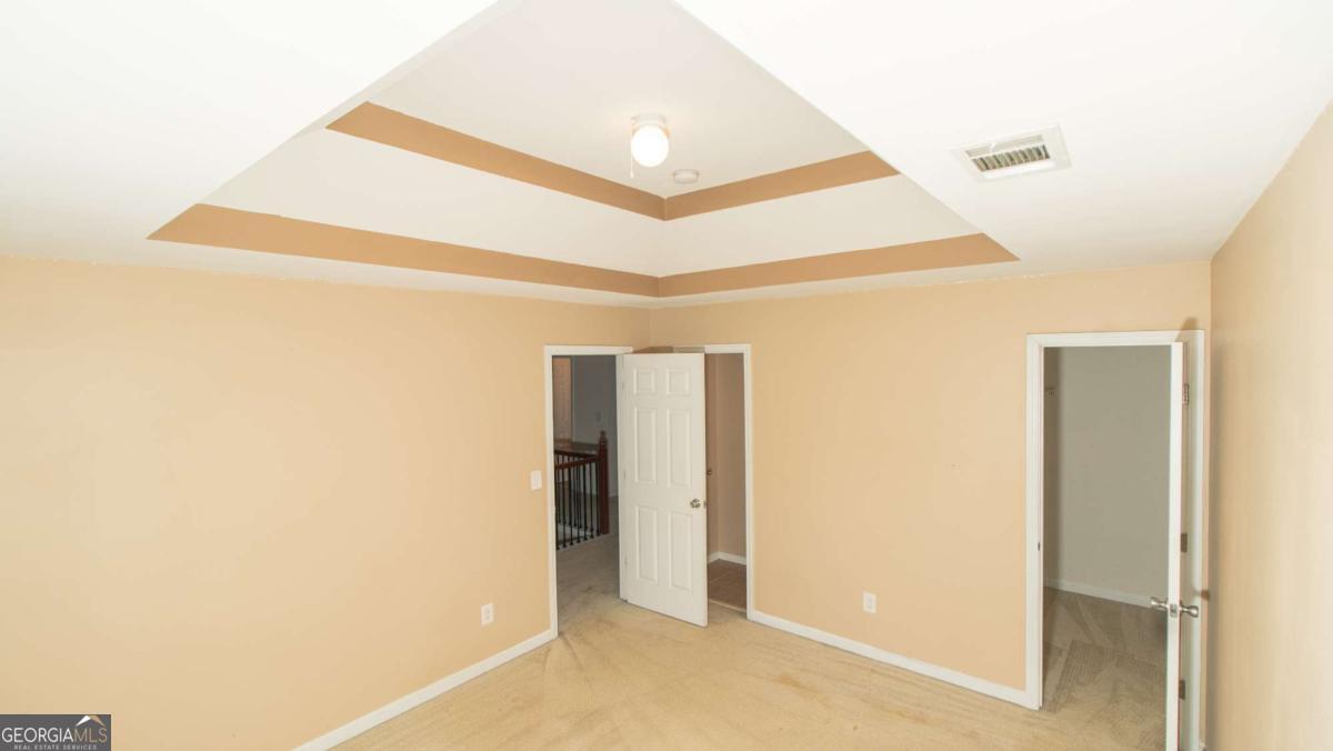 420 Oak Terrace Drive Property Photo 17