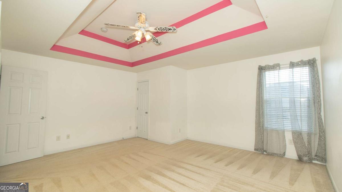 420 Oak Terrace Drive Property Photo 22