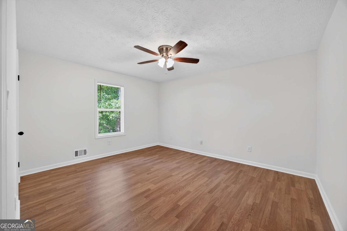 6898 Babbling Brook Drive Property Photo 20