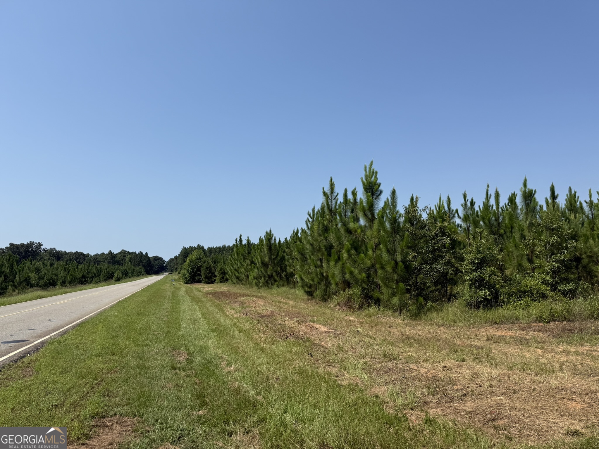 002 Barge Road Property Photo 2