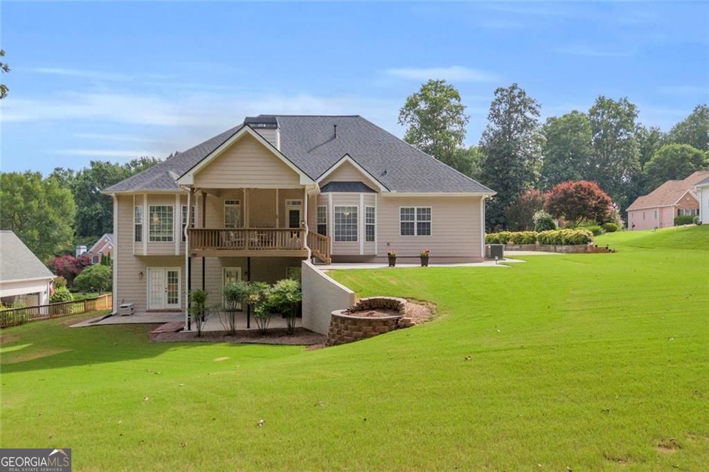 1390 Beringer Drive Property Photo 8