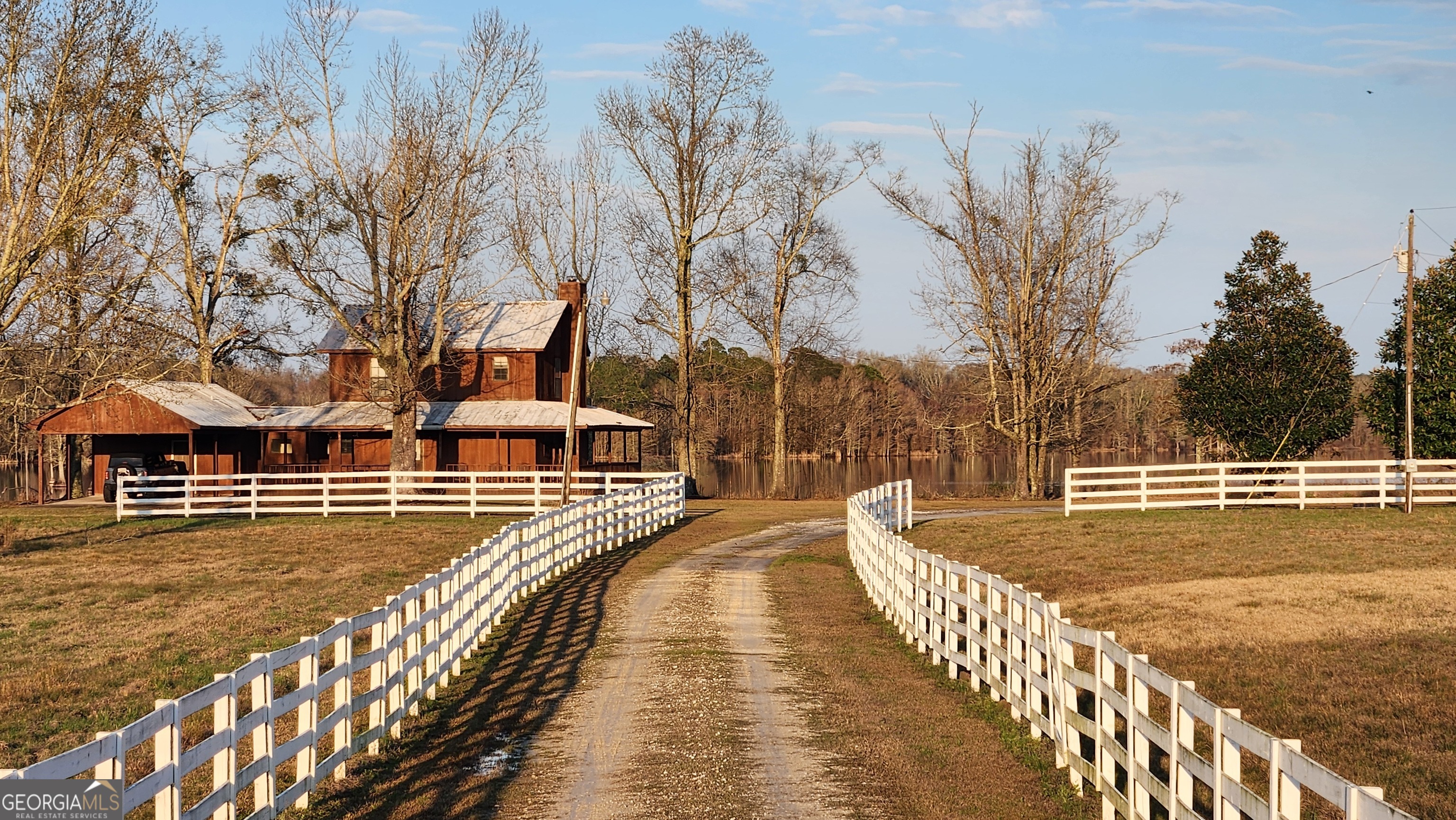 2625 Hartford Lake Road Property Photo 6