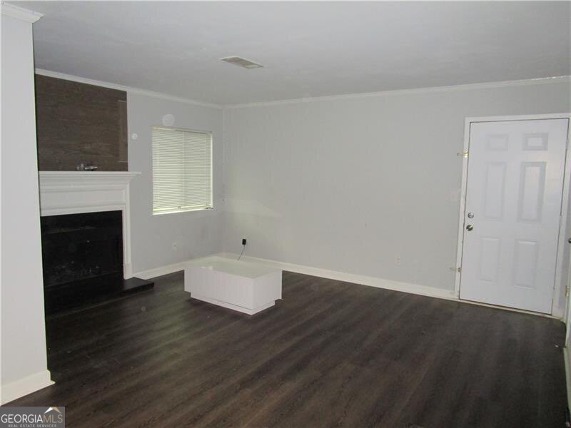 4003 Wingate Way Property Photo 4