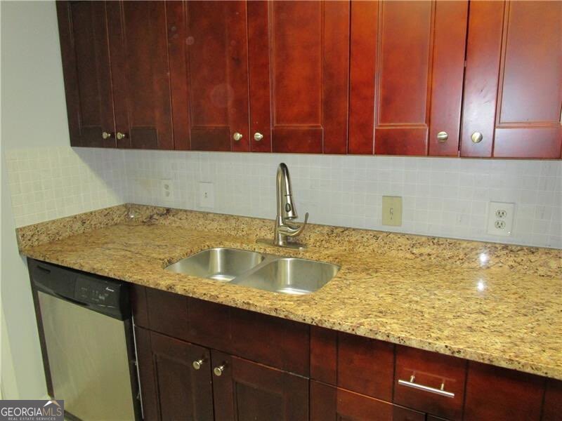 4003 Wingate Way Property Photo 11