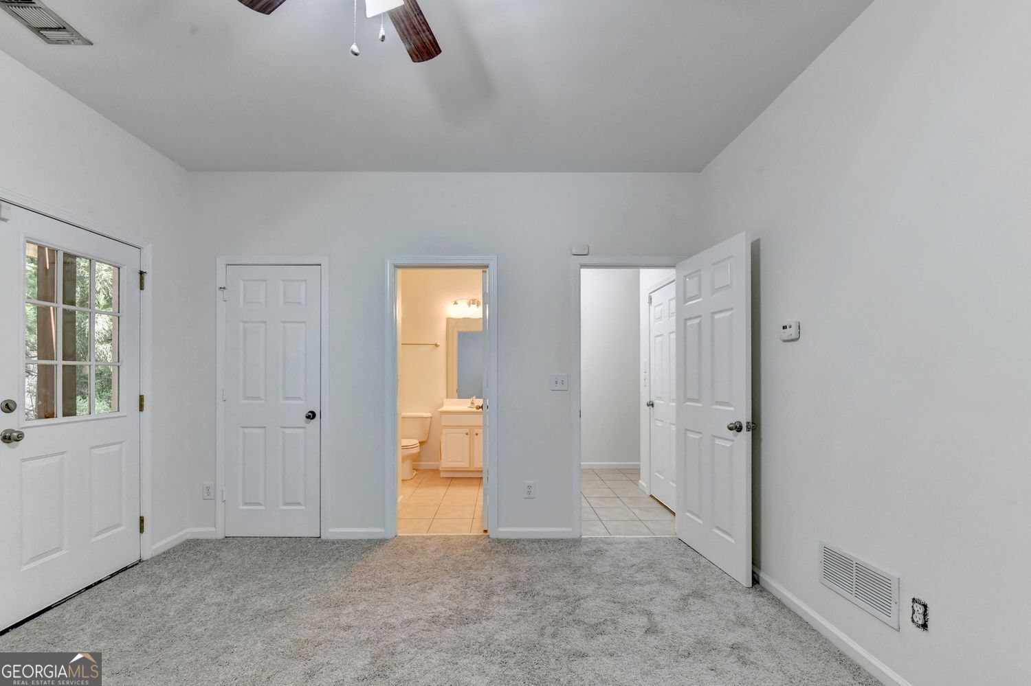 5276 Wellsley Bend Property Photo 4