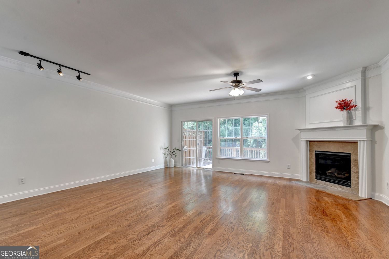 5276 Wellsley Bend Property Photo 8