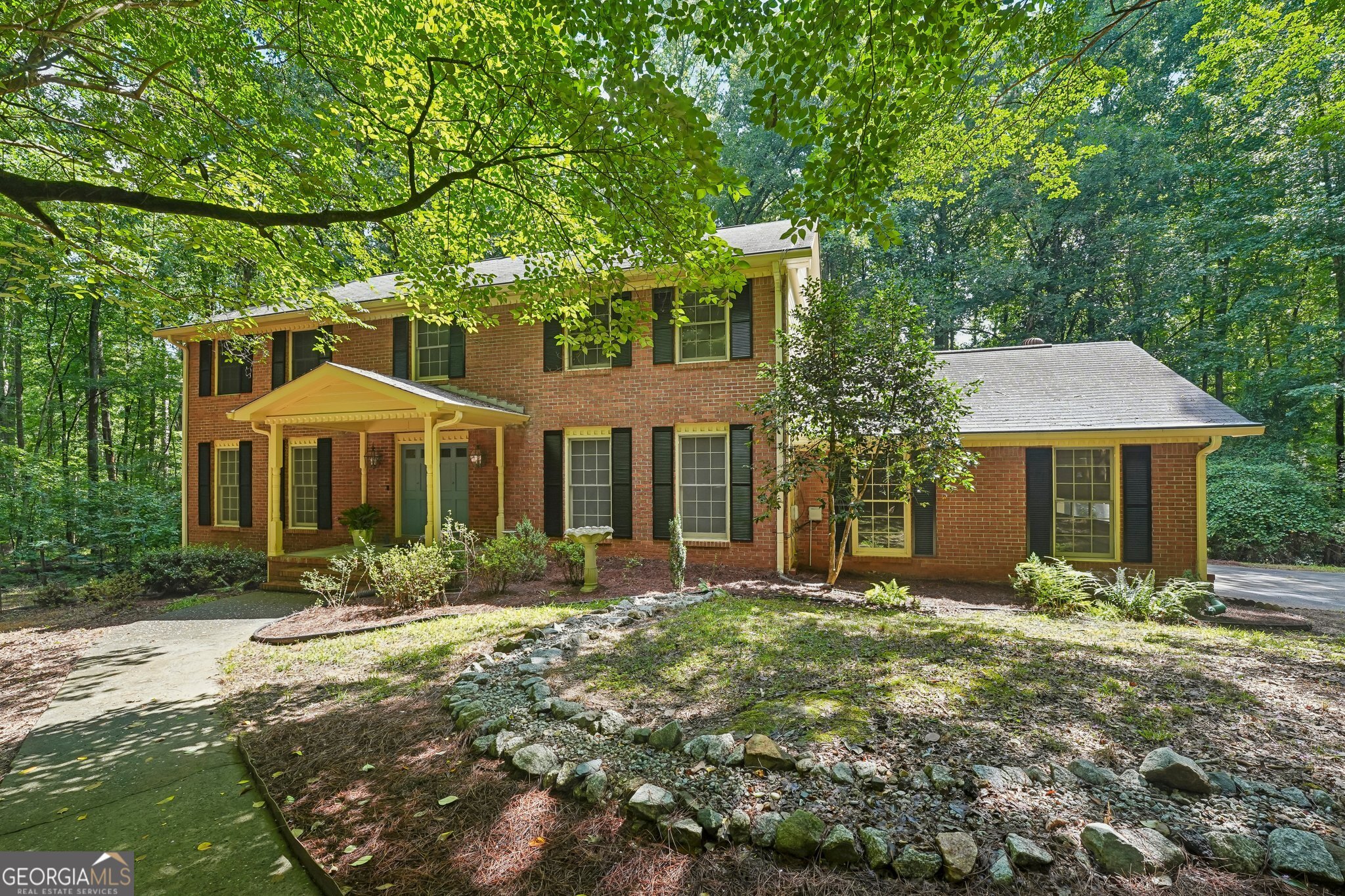 155 Forest Hall Lane Property Photo 1