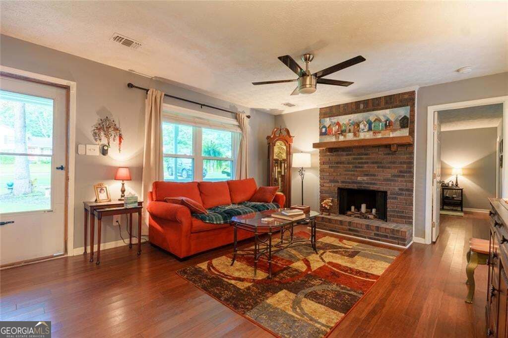 2674 Sardis Drive Property Photo 8