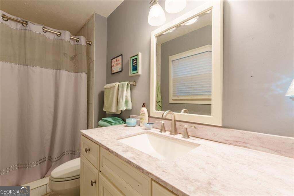 2674 Sardis Drive Property Photo 11