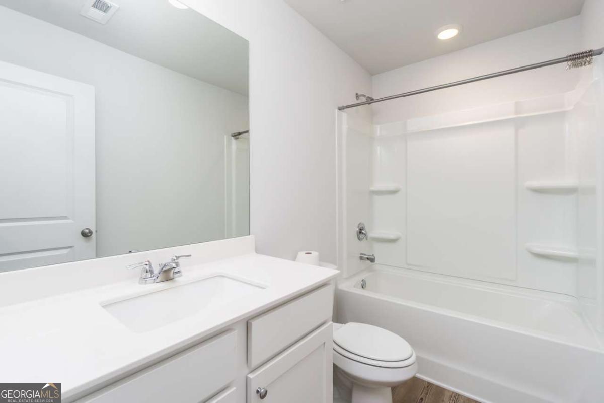 84 Founders Drive Property Photo 16