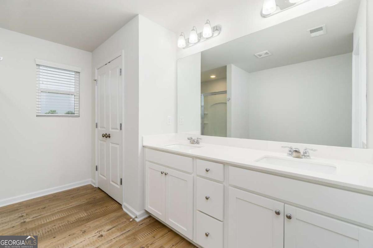 84 Founders Drive Property Photo 21