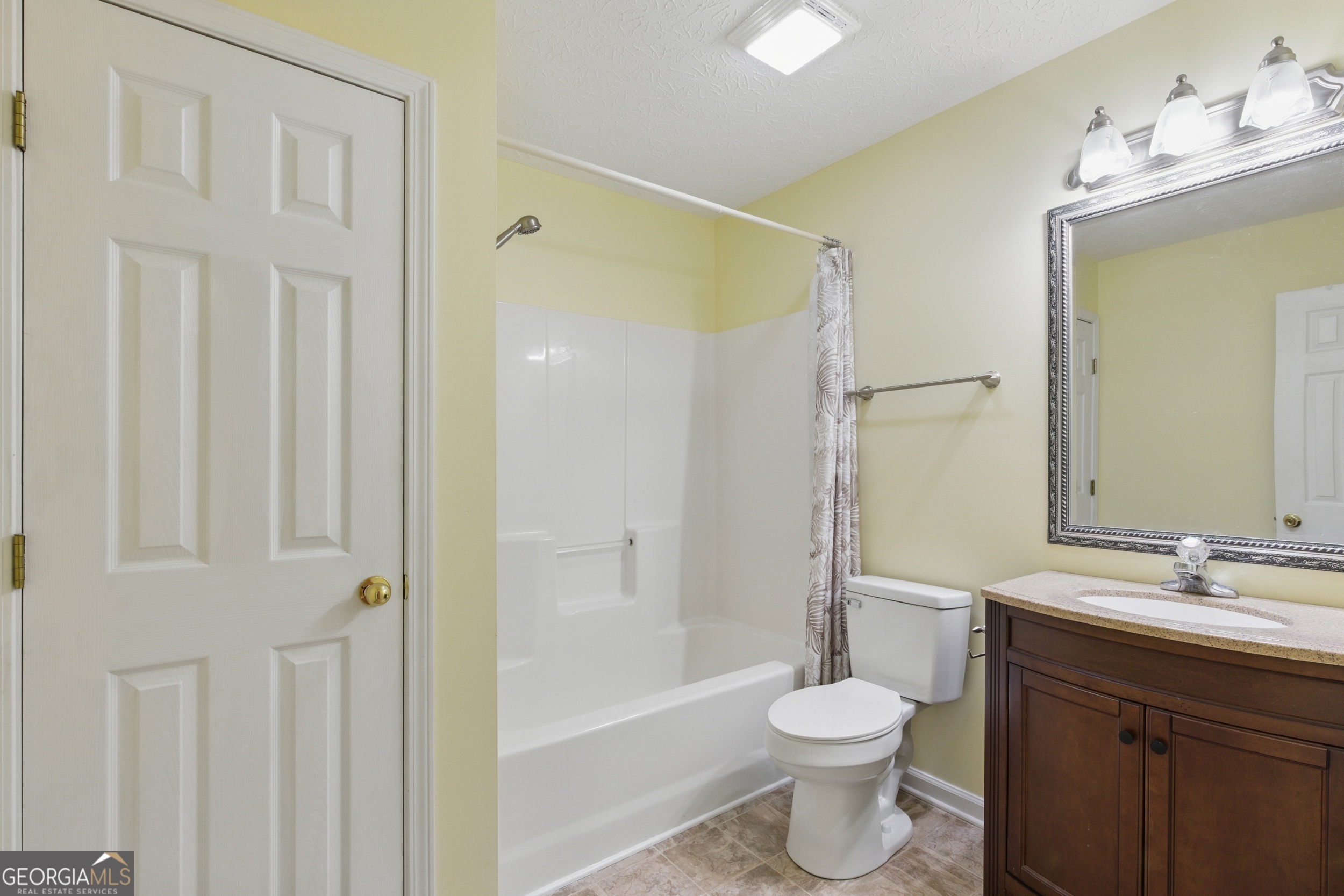 218 Eden Woods Property Photo 14