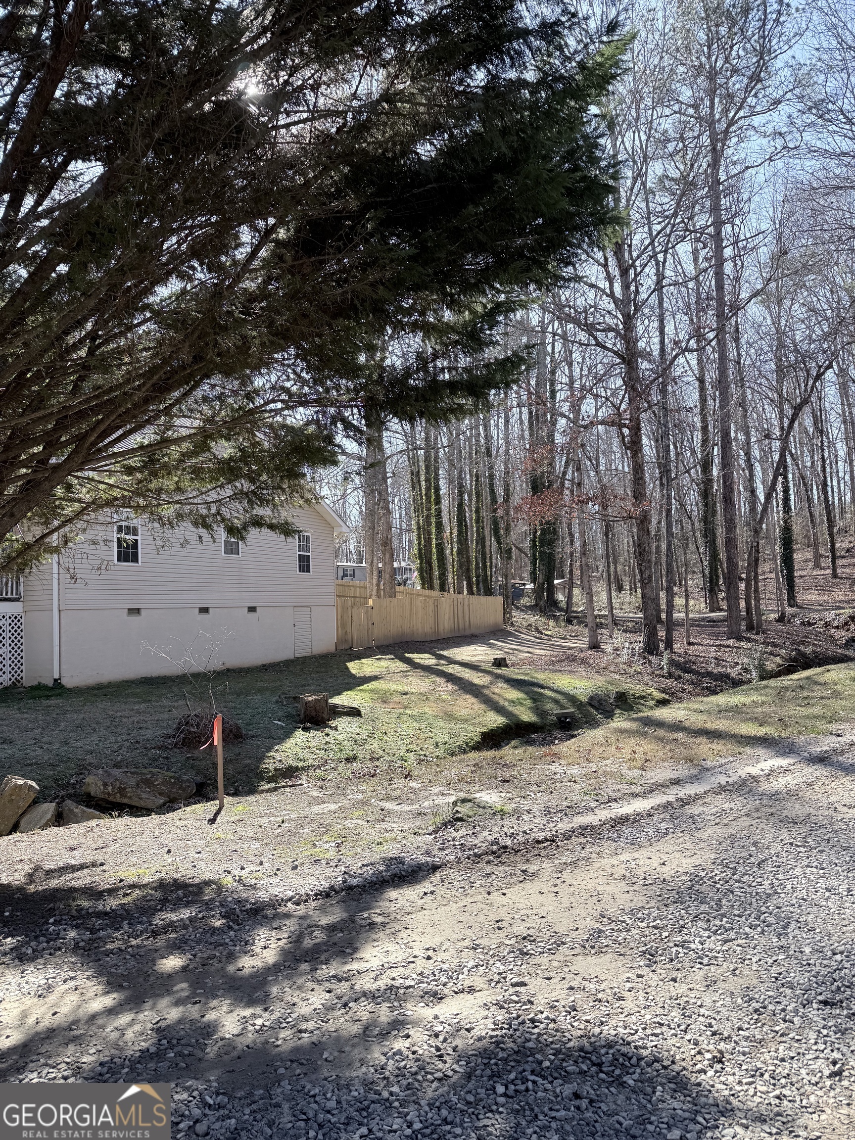 218 Eden Woods Property Photo 23