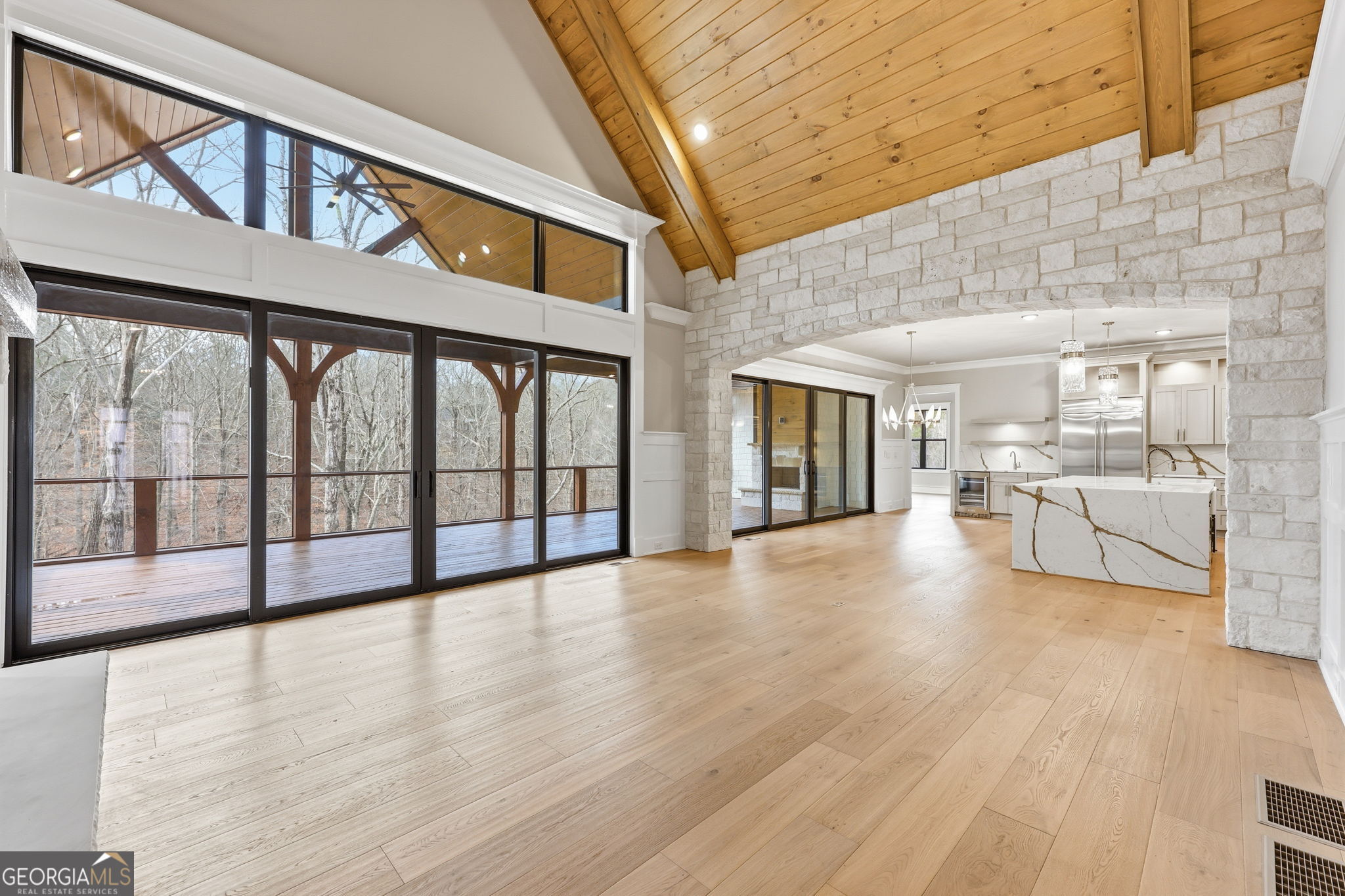 4175 Cumberland Point Drive Property Photo 11