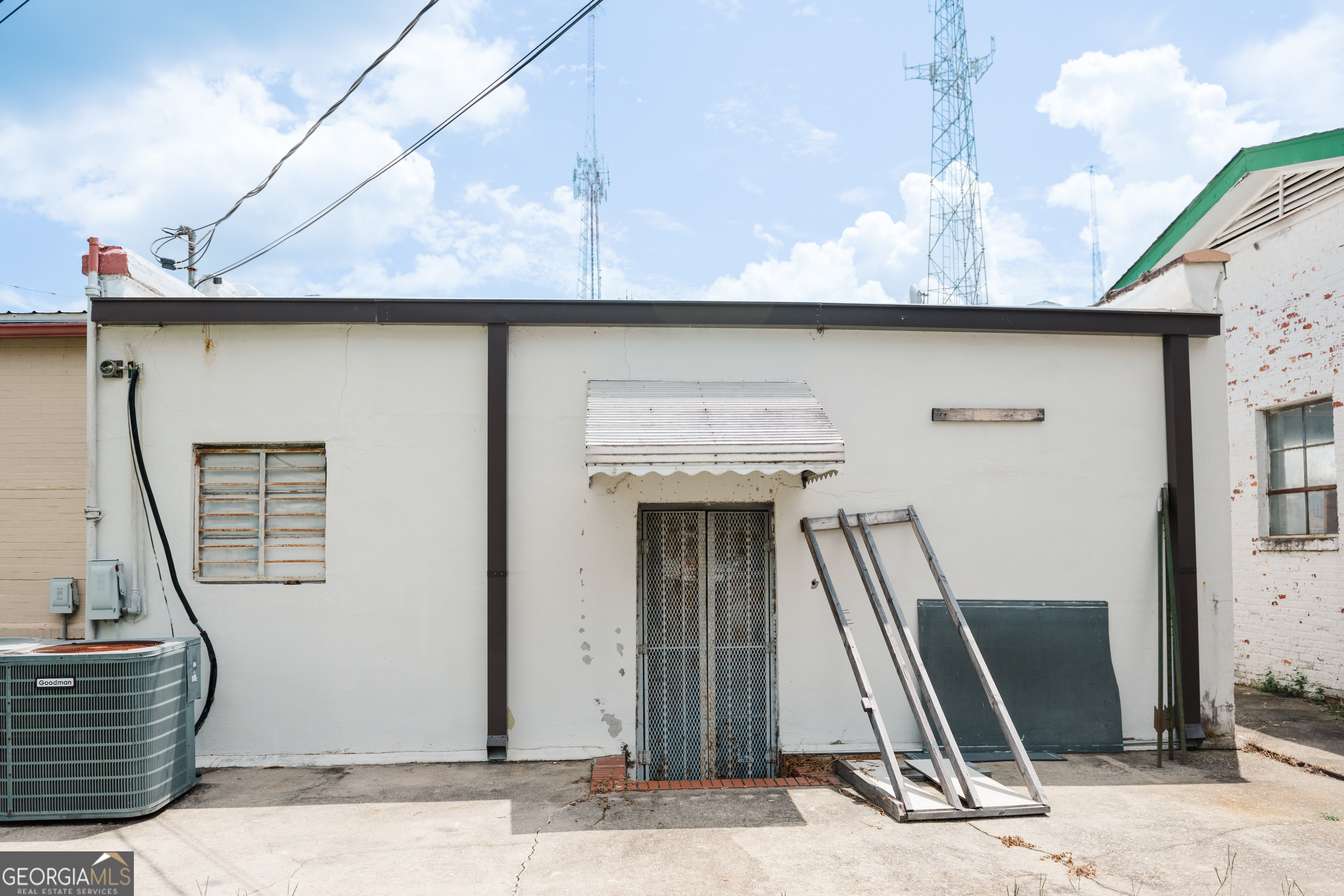 9 N Winston Street Property Photo 6