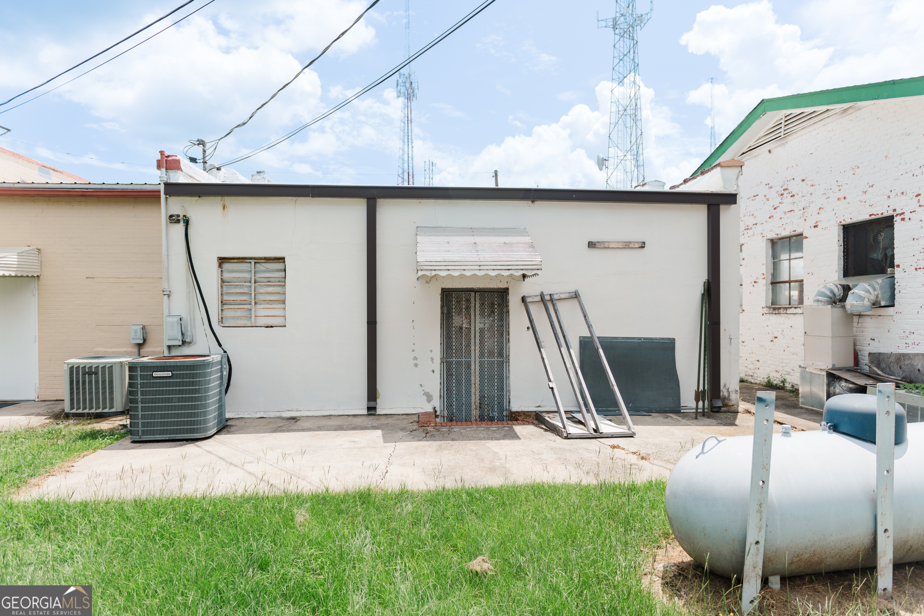 9 N Winston Street Property Photo 7