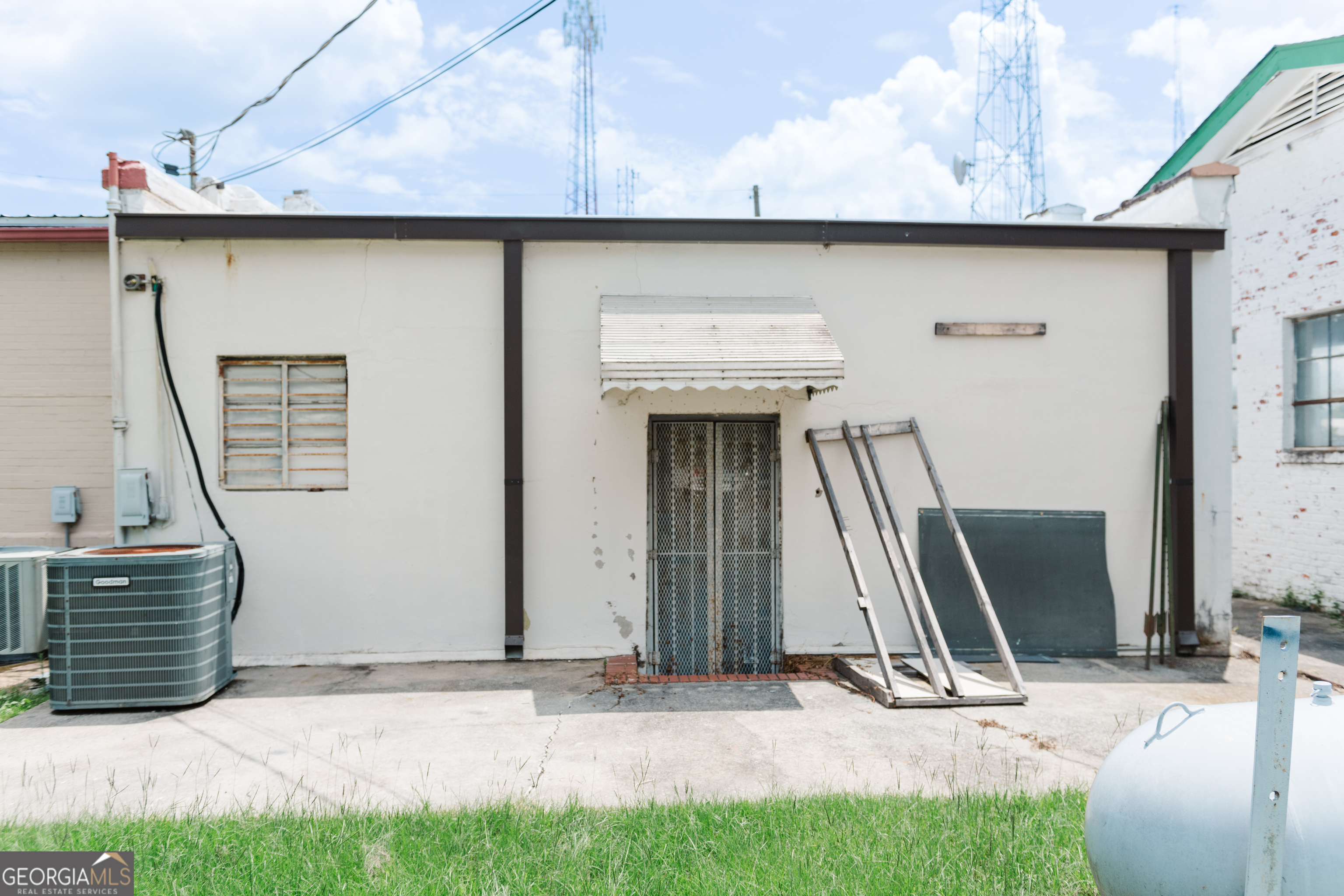 9 N Winston Street Property Photo 8