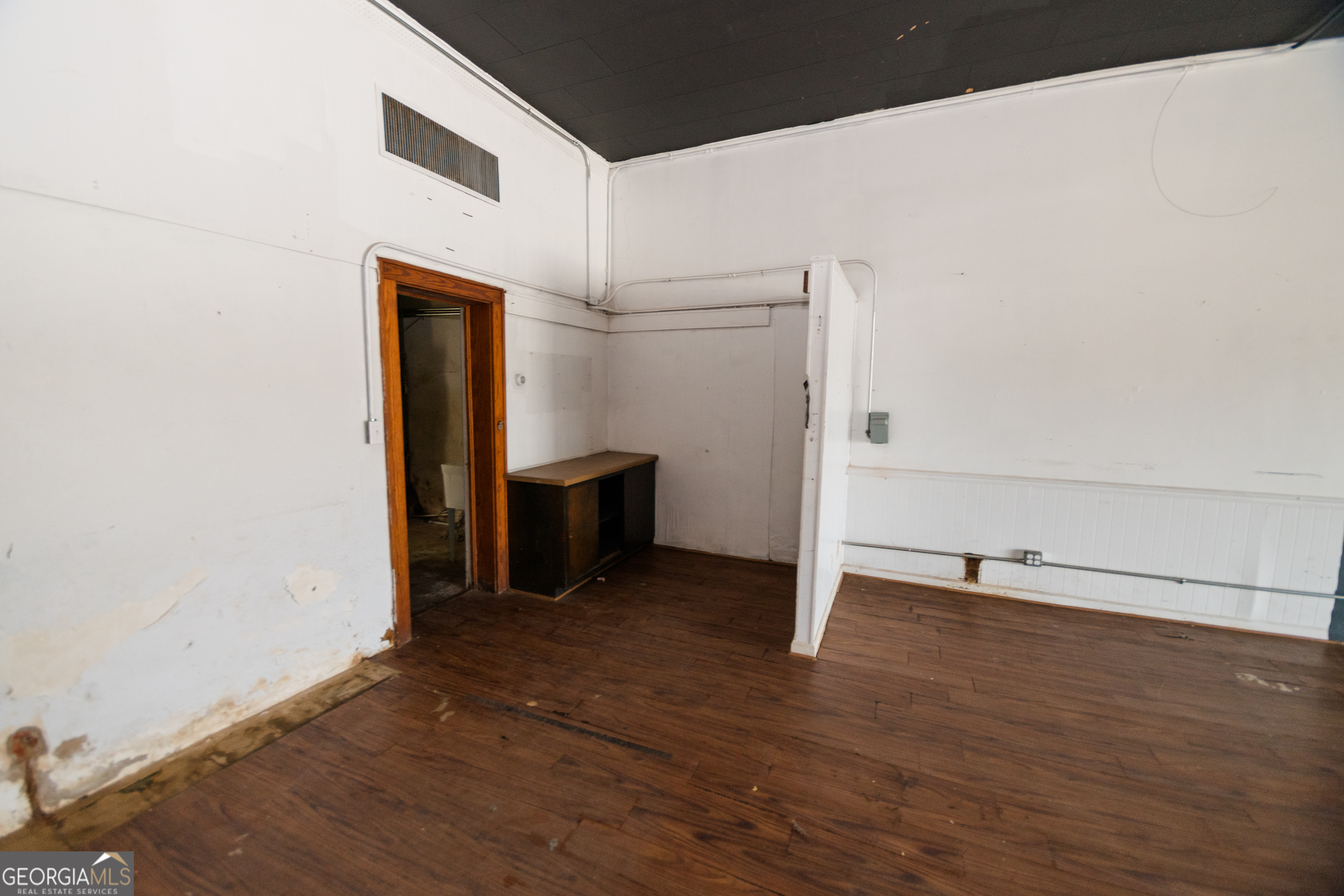 9 N Winston Street Property Photo 14
