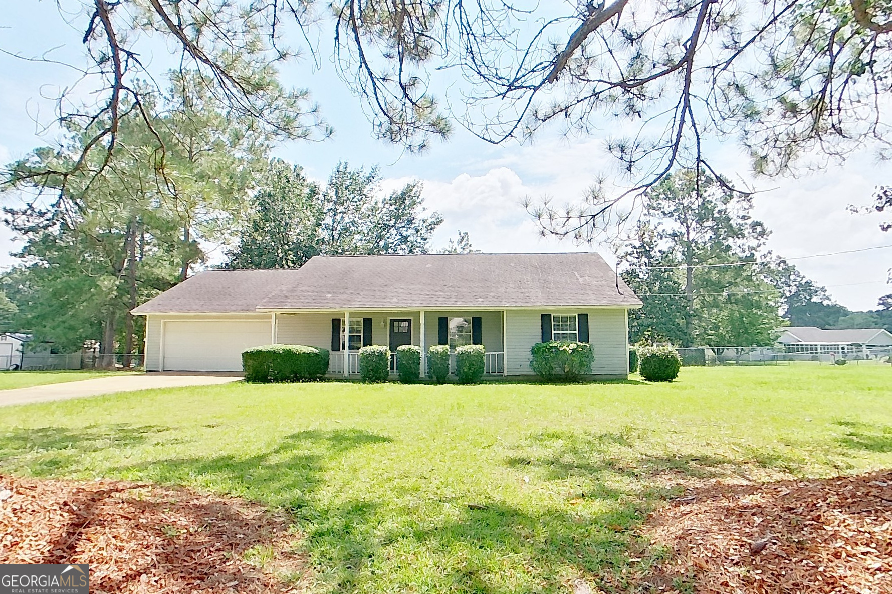205 Spruce Pine Drive Property Photo 1