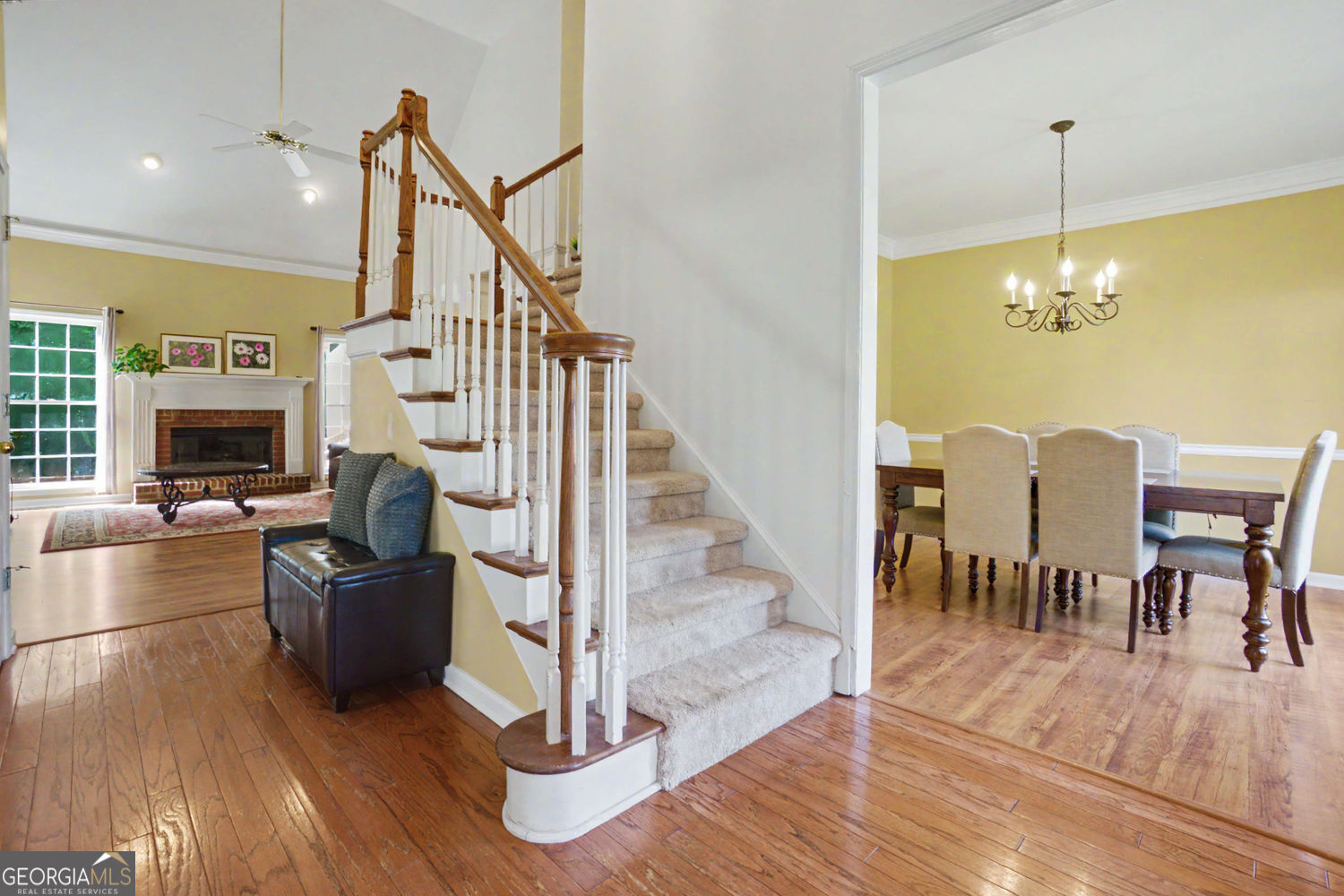 3185 Gainer Drive Property Photo 5