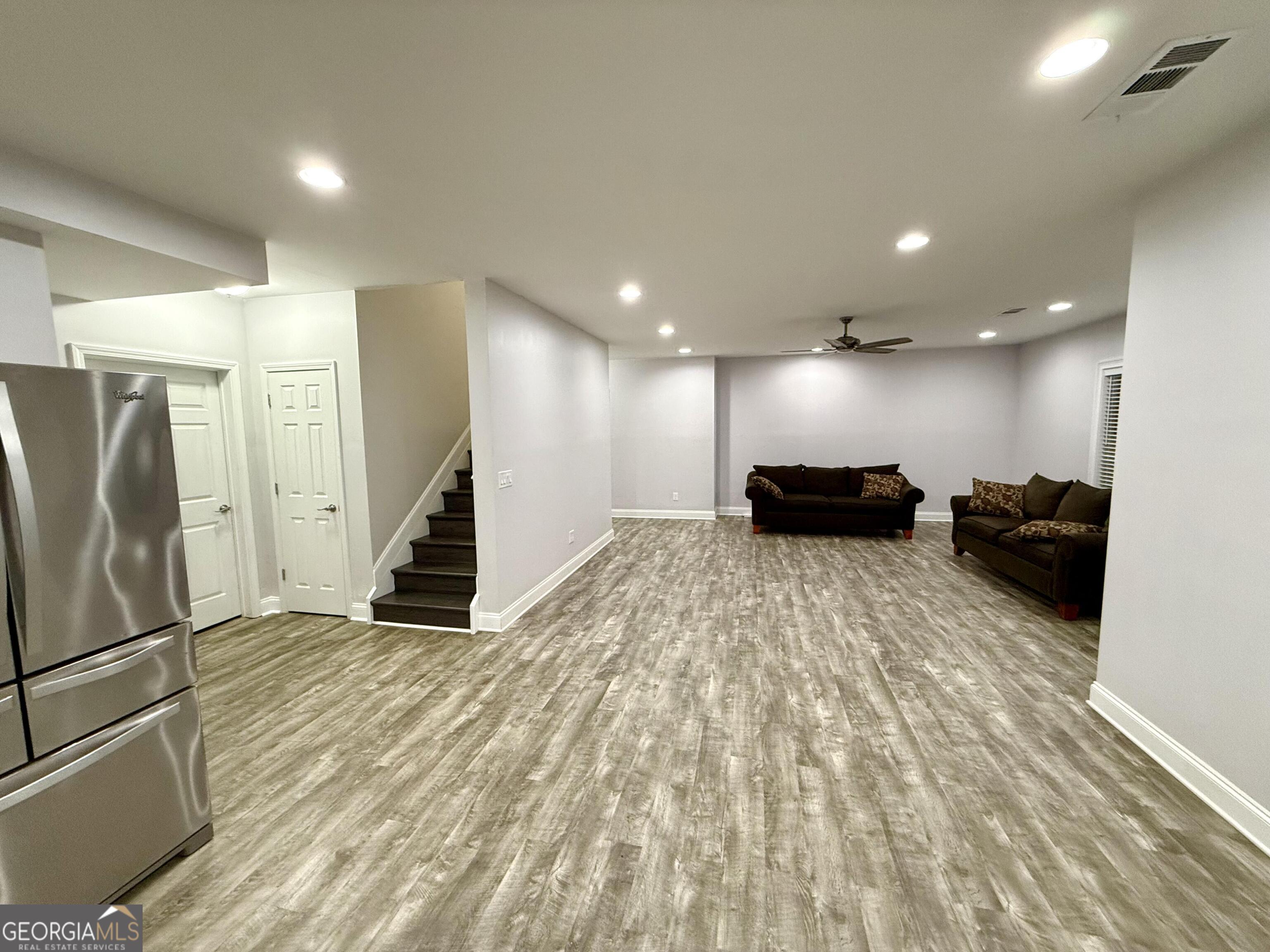 1521 Ashbury Park Drive Property Photo 17