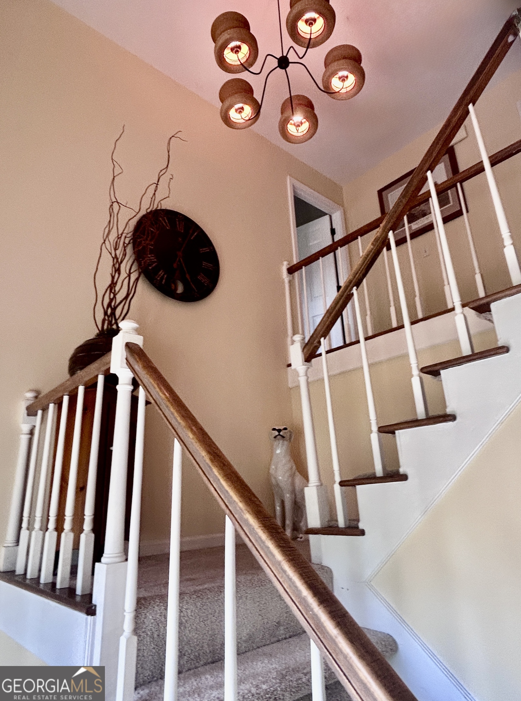200 Hedgewood Court Property Photo 6