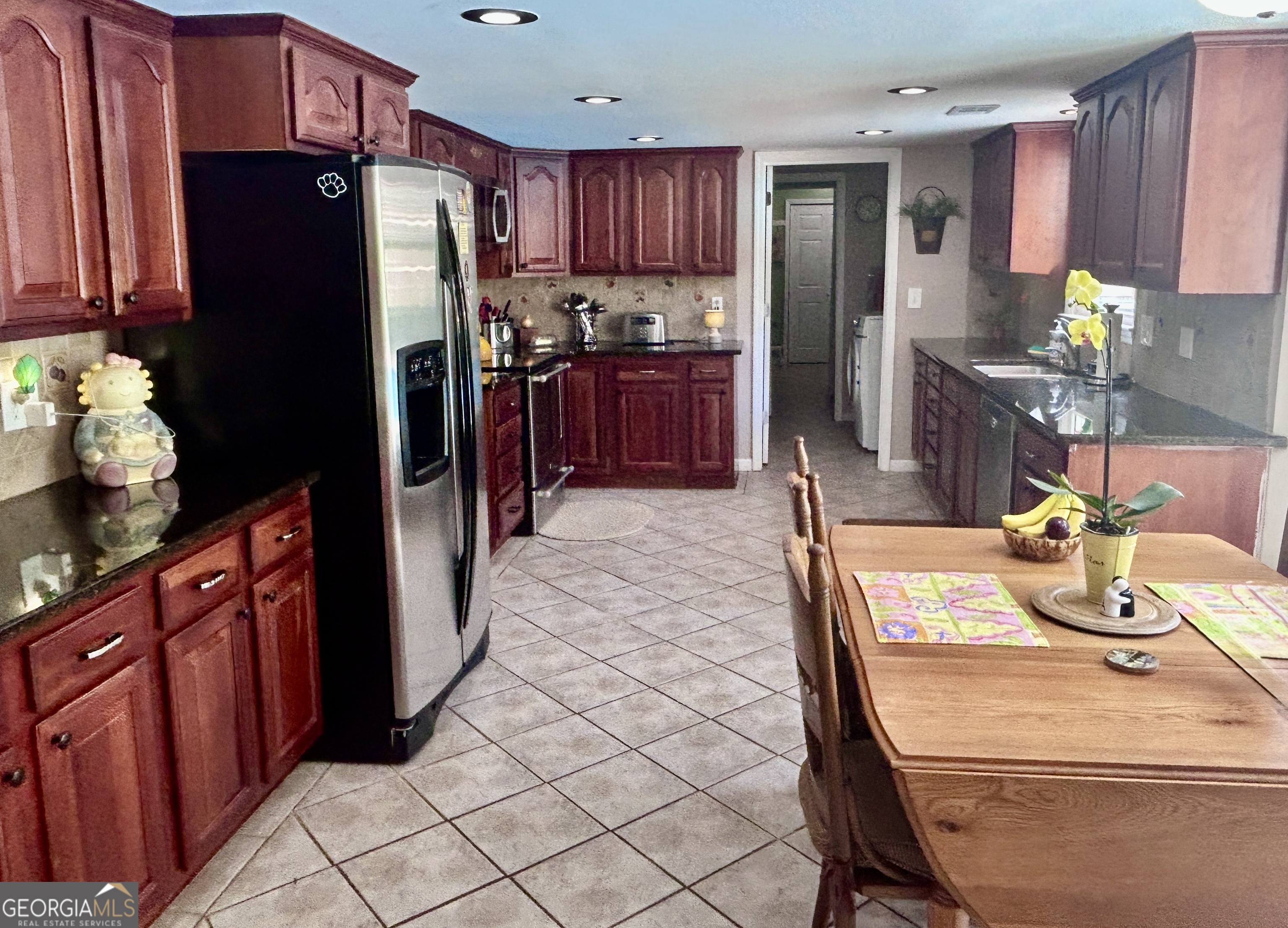 200 Hedgewood Court Property Photo 11