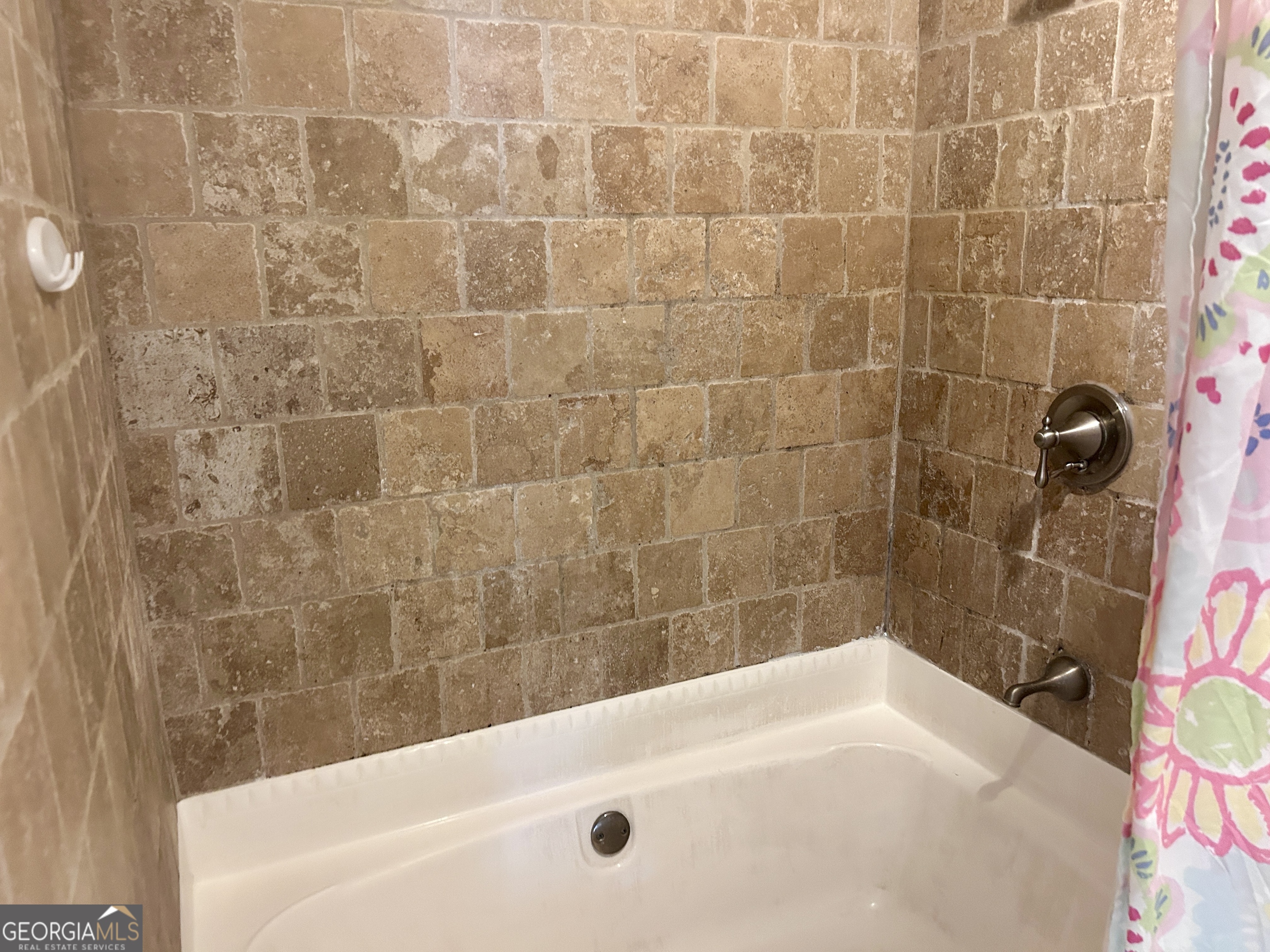 200 Hedgewood Court Property Photo 22