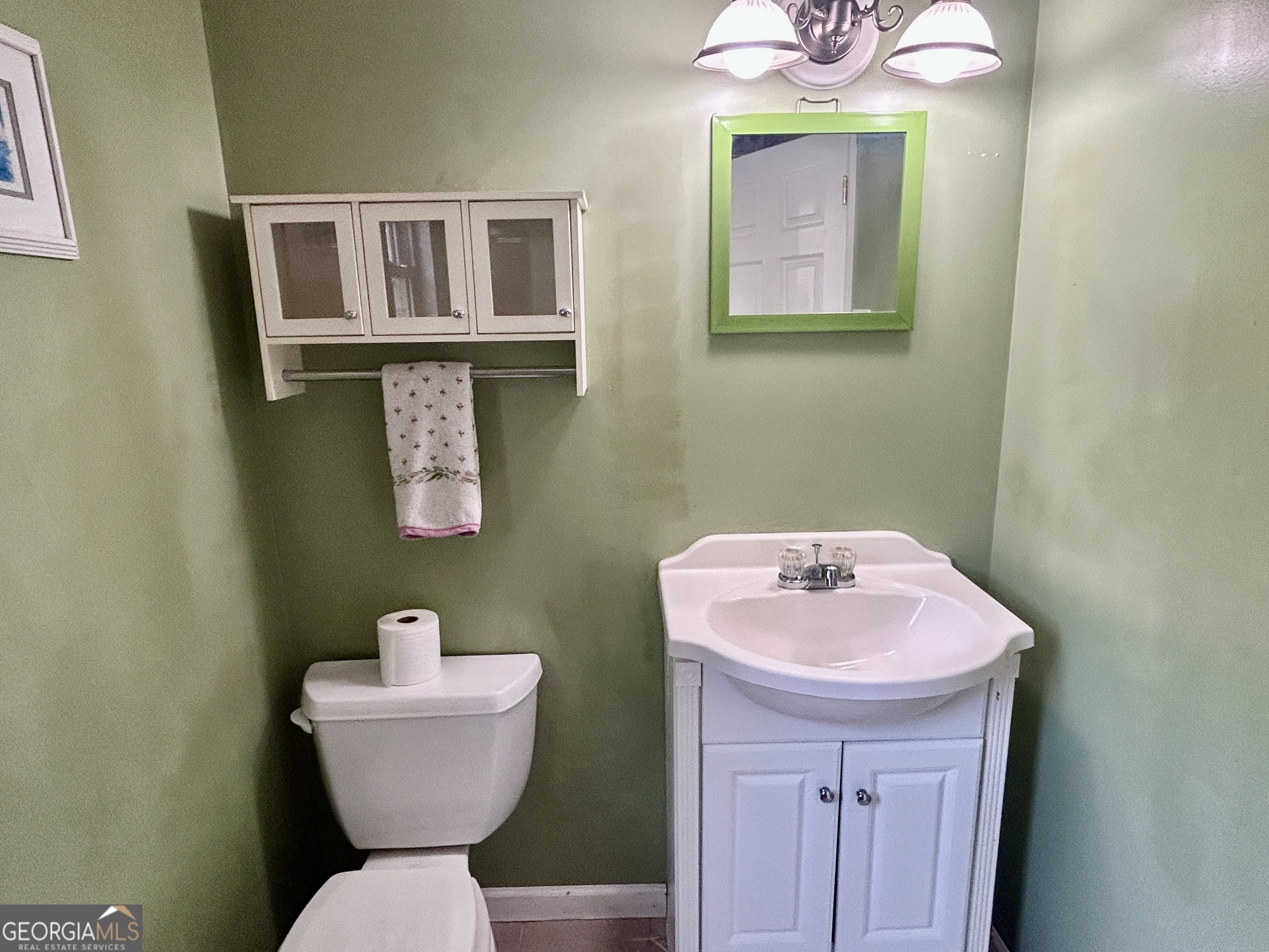 200 Hedgewood Court Property Photo 35
