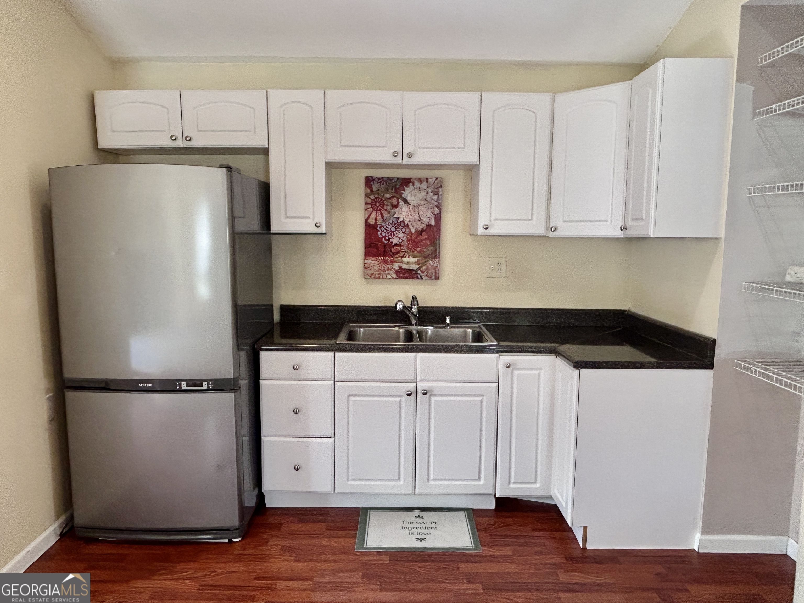 200 Hedgewood Court Property Photo 36