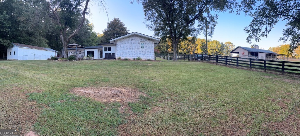2058 Welcome Road Property Photo 5